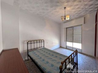 Chalet en venta en Linares