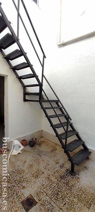 Chalet en venta en Linares