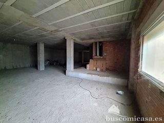 Local comercial en venta en Quesada
