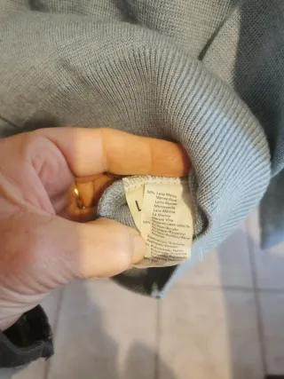 Maglia uomo collo alto zip azzurra