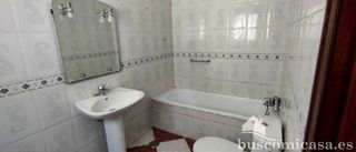 Casa adosada en venta en Jabalquinto