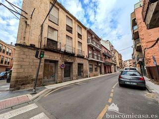 Chalet en venta en Linares