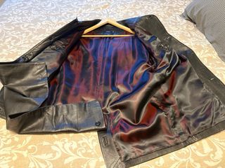 Abrigo tres cuartos de piel negro