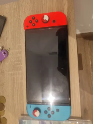 Nintendo Switch + Pokémon Legends Arceus