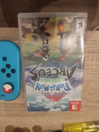 Nintendo Switch + Pokémon Legends Arceus