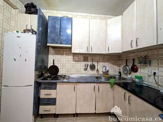 Chalet en venta en Linares