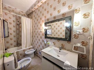 Chalet en venta en Linares