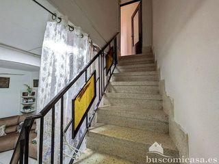 Chalet en venta en Linares