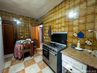 Piso en venta en Linares