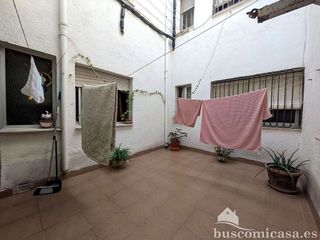 Piso en venta en Linares