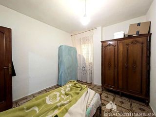 Piso en venta en Linares