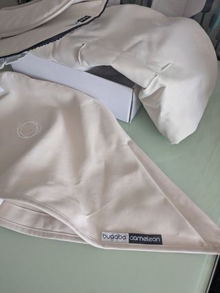 CAPOTA, CUBRE SILLA Y CAPAZO MARFIL BUGABOO CAM