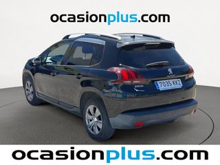 Peugeot 2008 PureTech 82 Style 60 kW (82 CV)