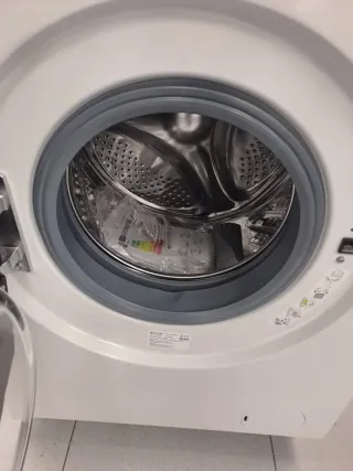 ☆Lavadora Hisense nueva con tara 10,kg r.p.m 1400☆