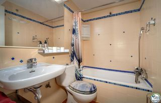 Piso en venta en Empuriabrava en Castelló d´Empúries