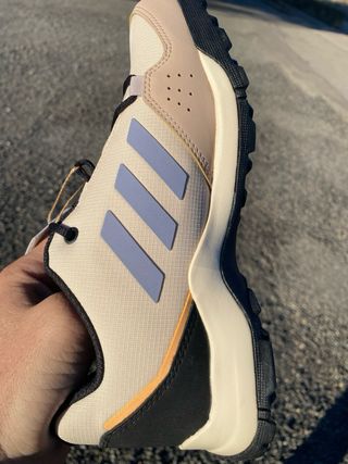 Zapatillas Adidas Terrex 36.5 Beige Naranja