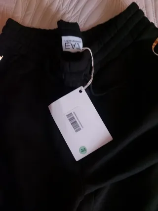 Conjunto Chándal EA7 Negro y Blanco