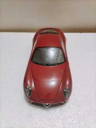 Alfa Romeo 8C Motorama no Bburago 1/24