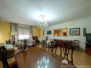 Piso en venta en Linares