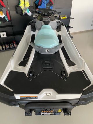 Moto de agua Sea-Doo GTX Pro 130 *NUEVA*
