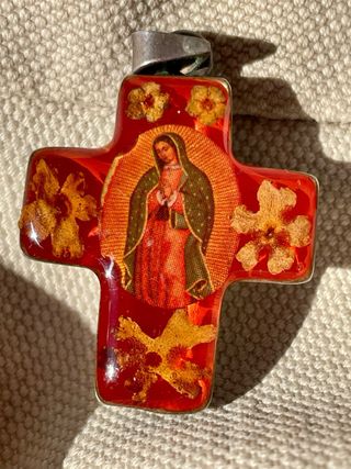 Cruz plata 925, Virgen de Guadalupe Resina
