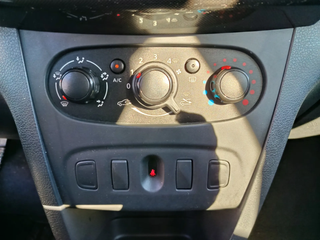 Dacia Sandero desde 143€/mes sin entrada Vic / Bcn