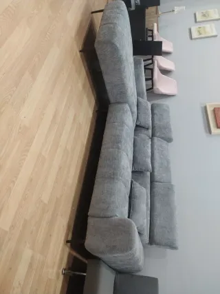 Sofá modular gris de tela