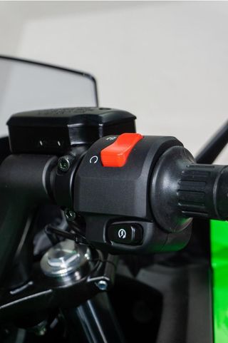 KAWASAKI NINJA 650 **MOTO NUEVA**