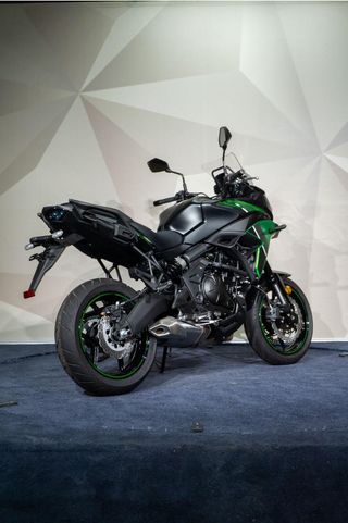 KAWASAKI VERSYS 650 **MOTO NUEVA**