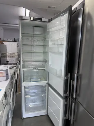 Nevera combi Electrolux con garantia transporte