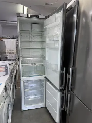 Nevera combi Electrolux con garantia transporte