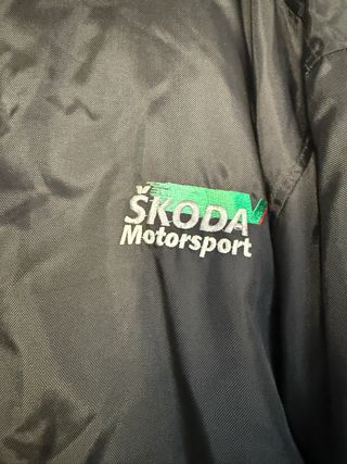 Chaqueta Skoda Motorsport Negra