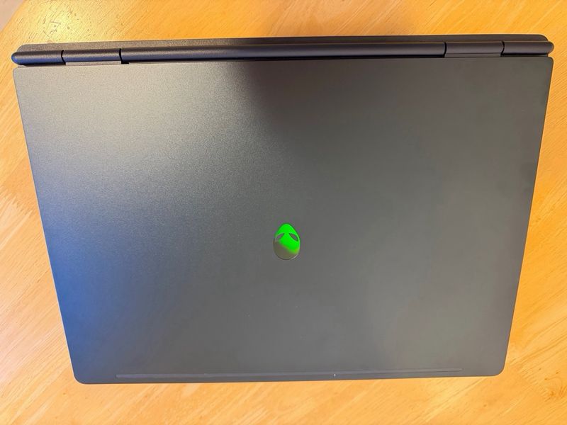 Alienware 16X Aurora RTX5070 64GB RAM afbeelding 2