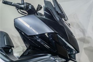 KYMCO XCITING VS **MOTO NUEVA**A2**