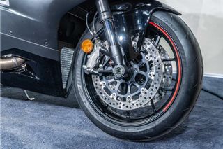 DUCATI Panigale V2 REESTRENO * AMORTIADOR DE DIRECCIÓN * SUSPENSIÓN SHOWA * BREMBO