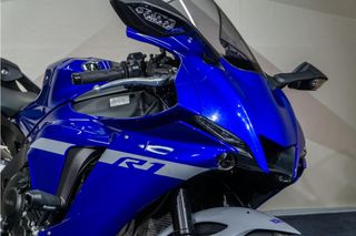 YAMAHA R1 **IMPECABLE**POCOS KM**