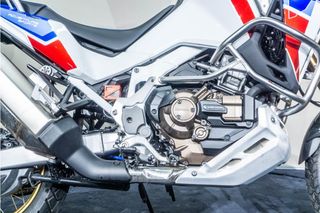 HONDA Africa Twin 1100 Adventure Sports DCT DCT * CAMBIO SECUENCIAL * TOP CASE * IMPECABLE