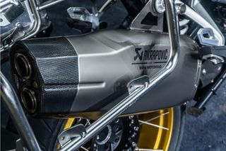 BMW R 1250 GS ADVENTURE IVA DEDUCIBLE * AKRAPOVIC *3 MALETAS * 3 PACKS * IMPECABLE * POCOS KM