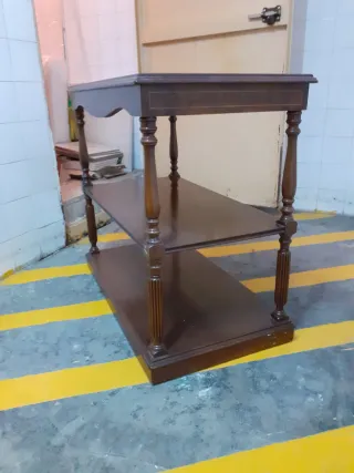 Mueble auxiliar de madera