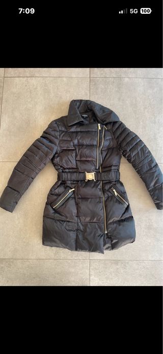 Chaqueta Morgan Negra Acolchada Cinturón