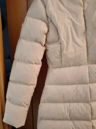 Plumífero Elisabetta Franchi con etiqueta. Sin uso