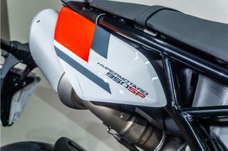 DUCATI HYPERMOTARD 950 SP REESTRENO * OHLINS * CARBONO *