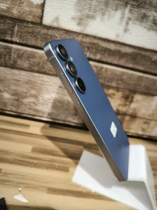 Samsung Galaxy S25 FE