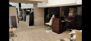 Lote Sillas Madera y Cuadros