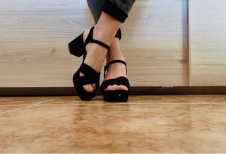 Zapatos tacón ancho negros talla 39