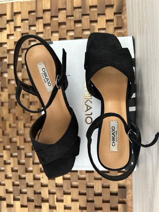 Zapatos tacón ancho negros talla 39