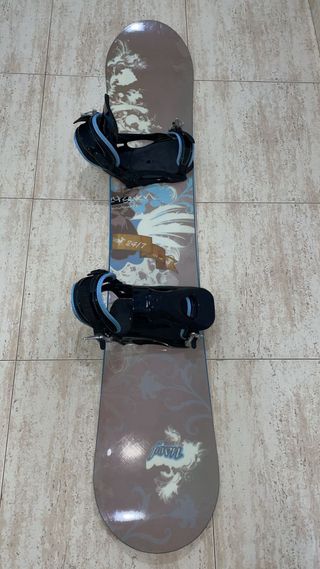Tabla Snowboard Fawn 151cm 24/7 + BOTAS TALLA 40