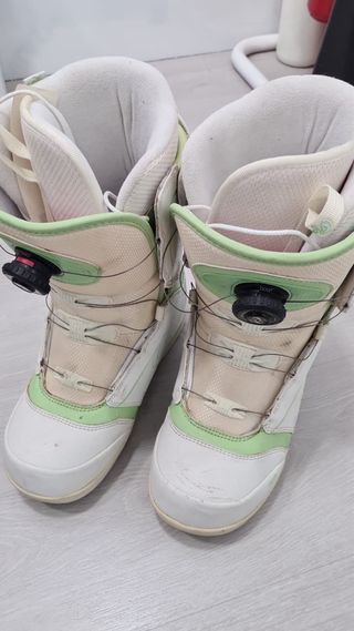Tabla Snowboard Fawn 151cm 24/7 + BOTAS TALLA 40