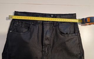 Pantalón cuero Stradivarius T-38 REGALO: Vaquero