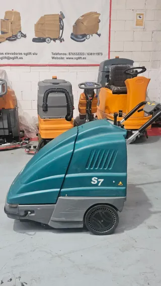 Barredora Tennant Modelo S7
